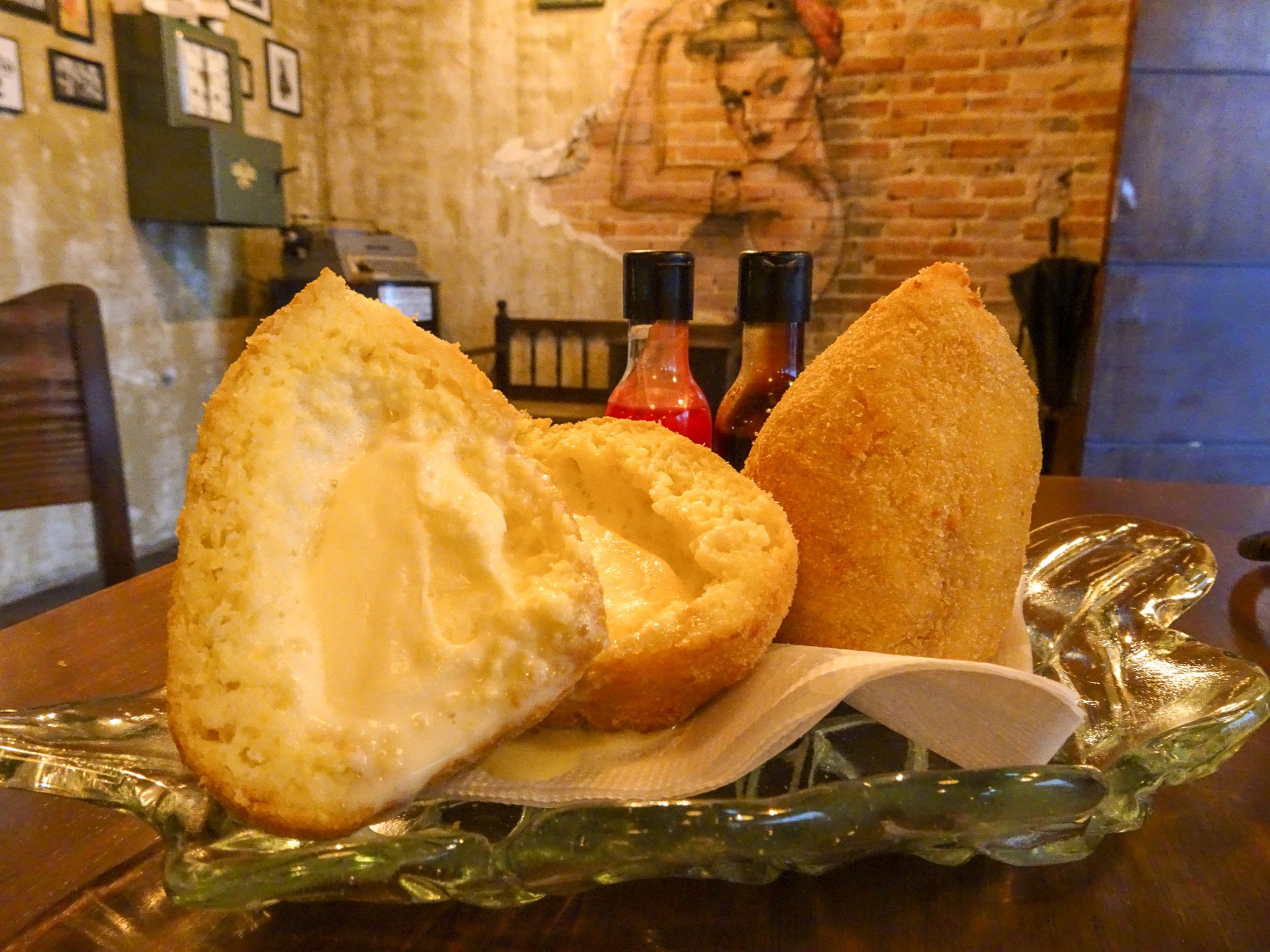 Bar de Curitiba cria coxinha de sorvete