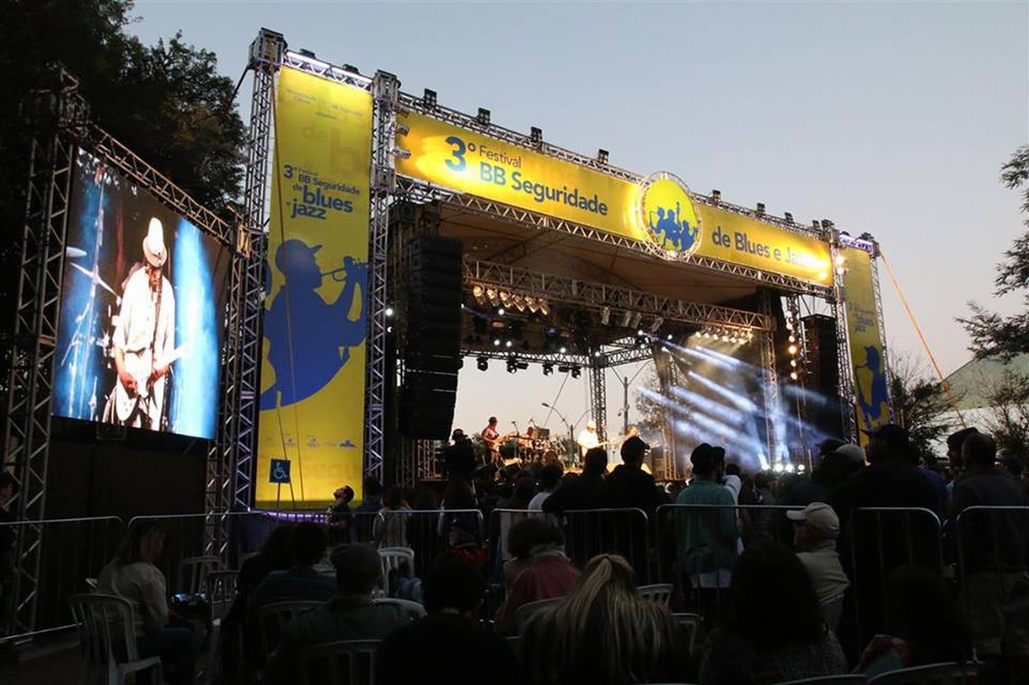 Festival de blues e jazz gratuito traz grandes nomes da música a Curitiba