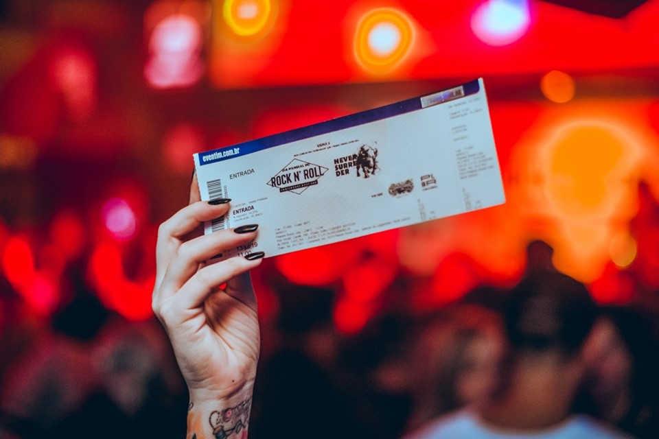 10 lugares em Curitiba para comemorar o Dia Mundial do Rock