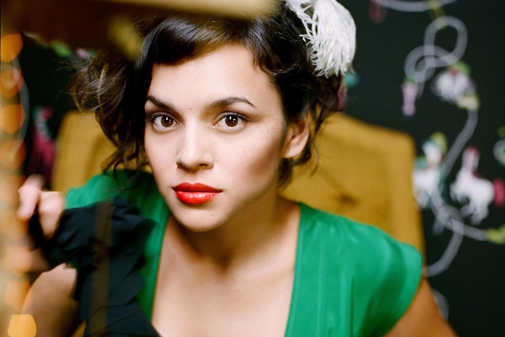 Filha de guru dos Beatles e fã de Tom Jobim: curiosidades sobre Norah Jones que vão te deixar chocado