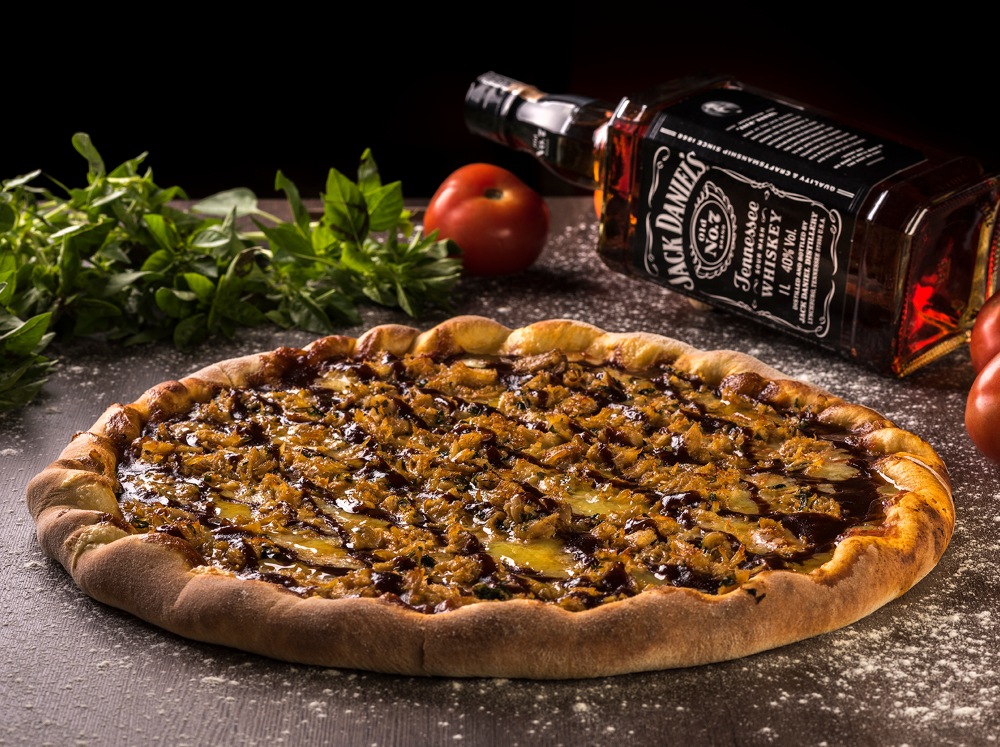 Chama o Mozão! Pizzaria em Curitiba sorteia rodízio para dois