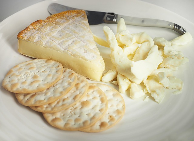 5 pratos para quem é maluco por queijo brie provar em Curitiba