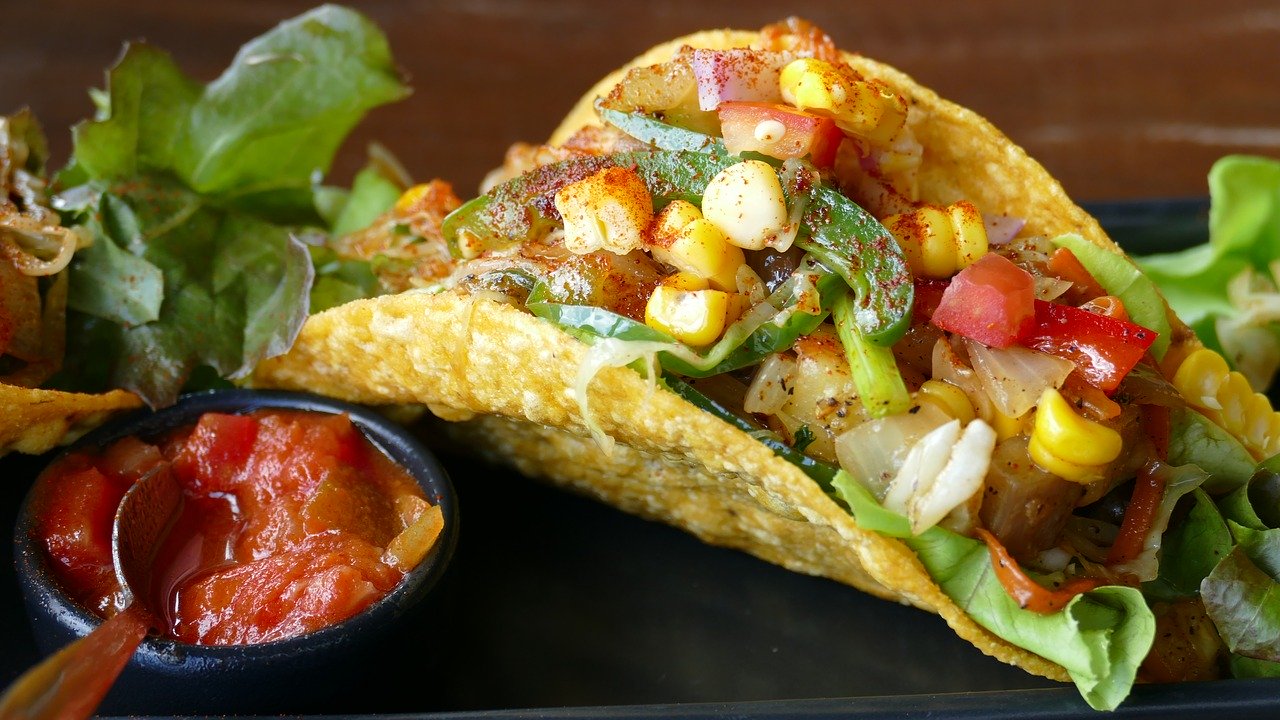 Arriba! Arriba! Saiba onde comer tacos em Curitiba pagando menos