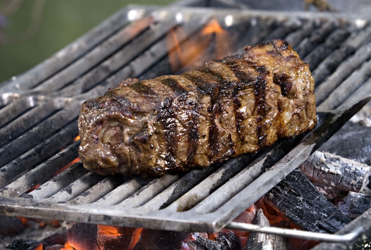 Rodízio de carnes da KF Grill com 20% de desconto para assinante Gazeta do Povo