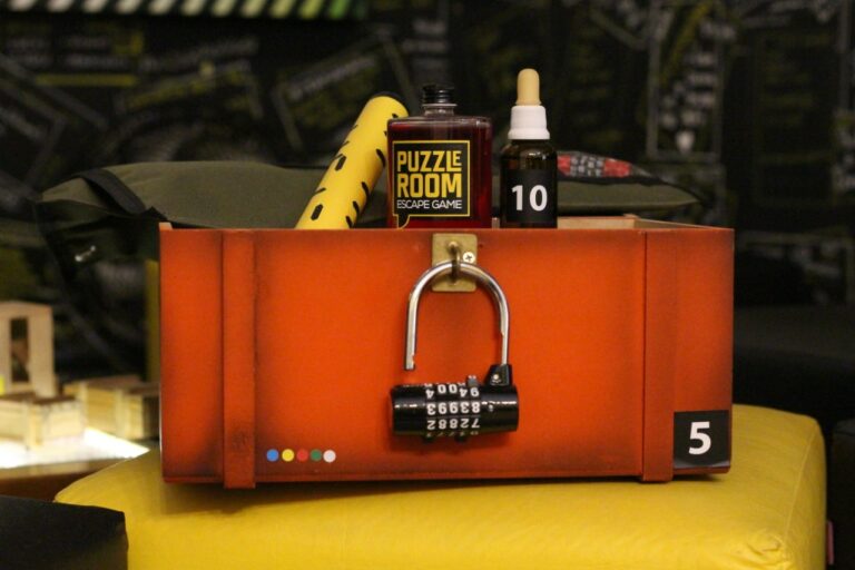 Puzzle Room aluga kit de escape game pra você brincar em casa