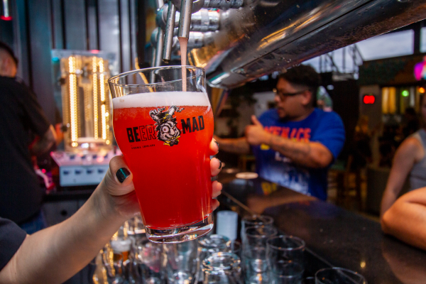Bons drinks? Onde pedir bebidas com delivery e desconto em Curitiba