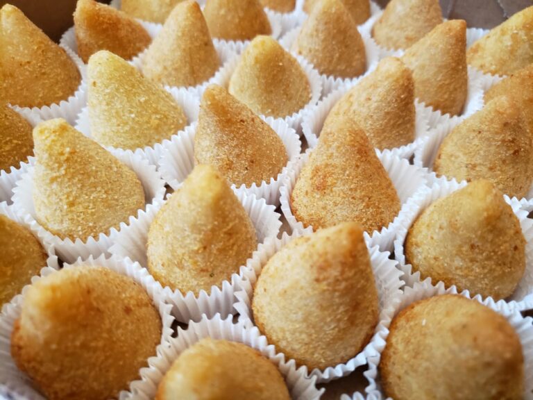 Onde pedir coxinha com desconto do Clube