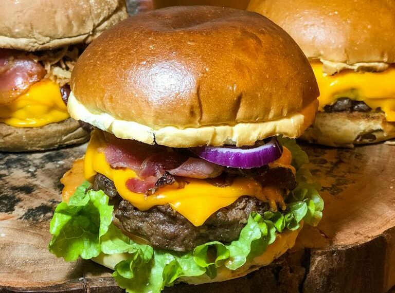 Conheça o Madchester Meat & Beer, novo parceiro do Clube