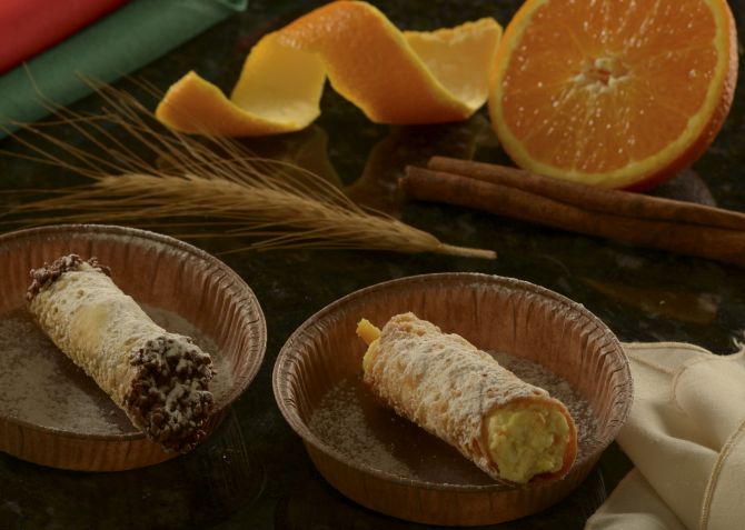 Peça um cannoli na Osteria Della Via