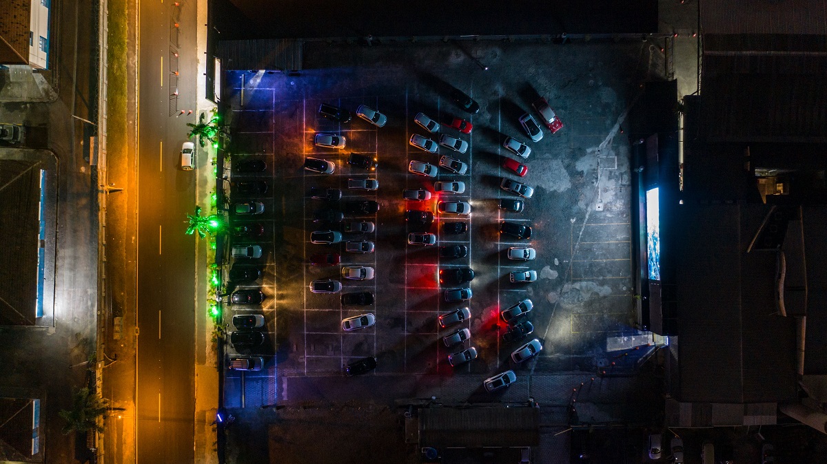 Dia dos namorados tem programação no cinema drive-in