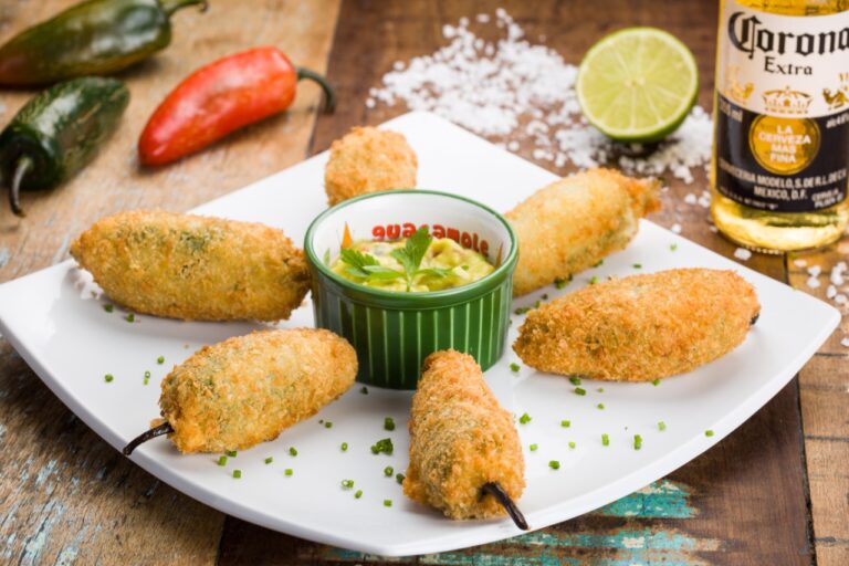 Jalapeño poppers: conheça o petisco do Zapata para amantes de pimenta