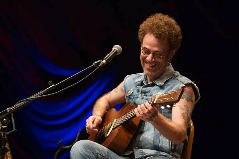 Vendas para show de Nando Reis em Teatro começam nesta quinta (05)