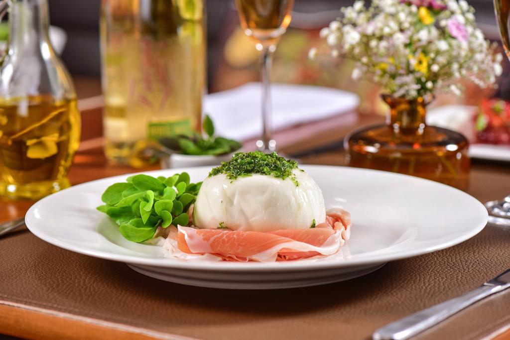 Onde comer burrata com desconto do Clube