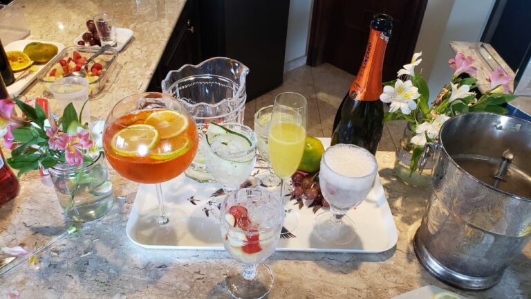 Drinks para o ano novo: aprenda cinco receitas da Lotus Sunset